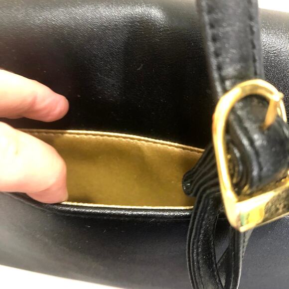 Bueno Collection Black Faux Leather Woven Rope Detail Classic Crossbody Bag - Picture 7 of 7